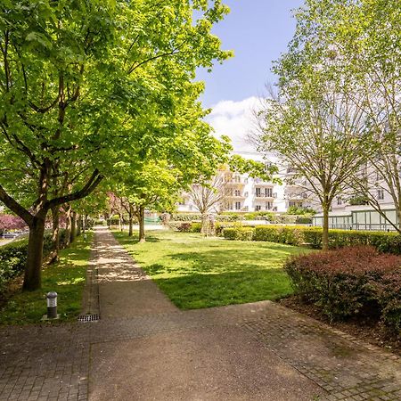 Apartamento Magic Garden 6 Personnes Parking Prive A 20M Du Rer Serris Exterior foto